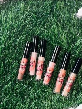 Pink & Nude Lip Gloss Set for Women - Floral Tube Glosses